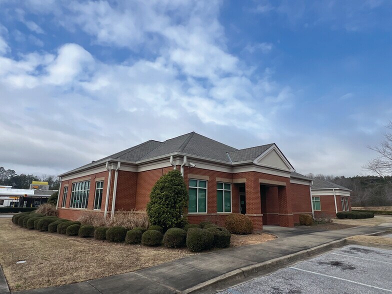 Primary Photo Of 104 Chelsea Pointe Dr, Chelsea Medical For Lease