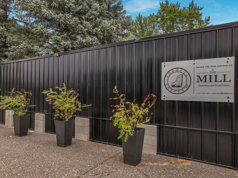 More Photos Of 646 Banks St, Chetek Specialty For Sale