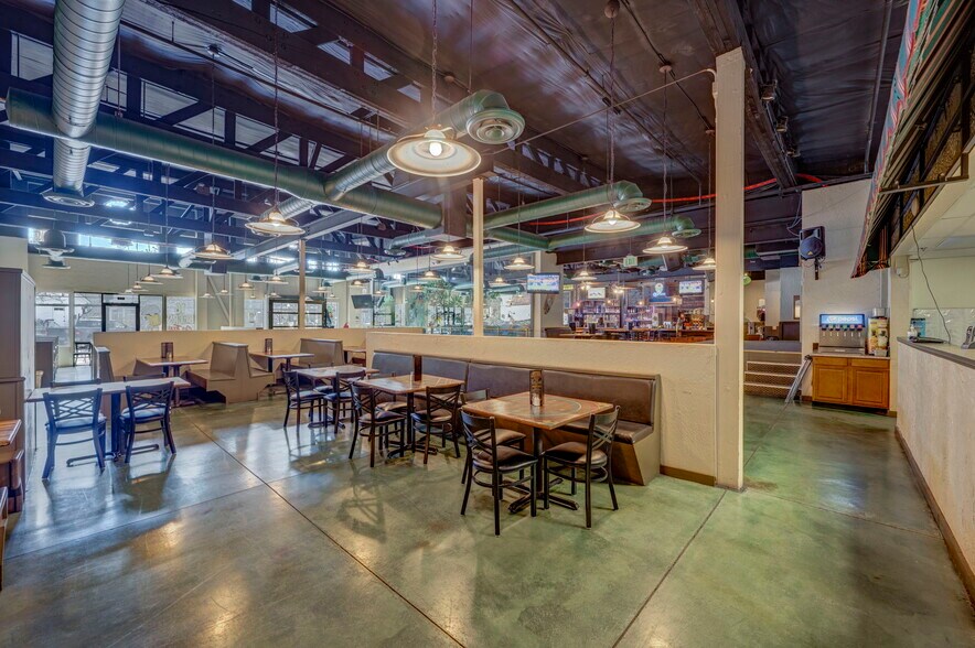 More Photos Of 922-926 Victorian Ave, Sparks General Retail For Sale