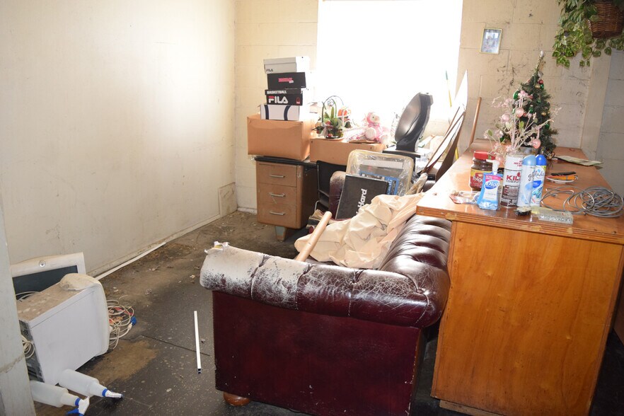 More Photos Of 128 E Sonora St, Stockton Freestanding For Sale