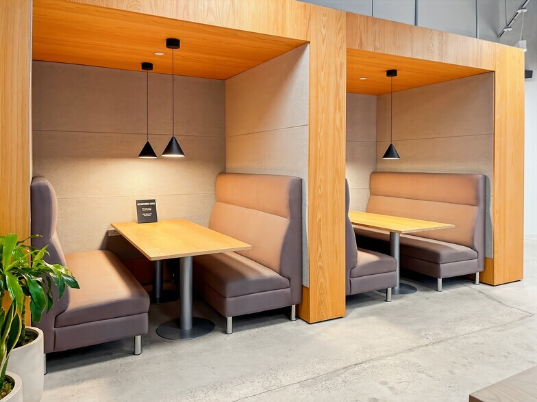 More Photos Of 660 N Main Ave, San Antonio Coworking Space