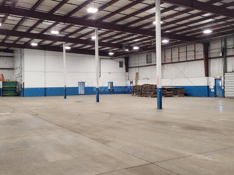 More Photos Of 1329 E Archwood Ave, Akron Warehouse For Lease