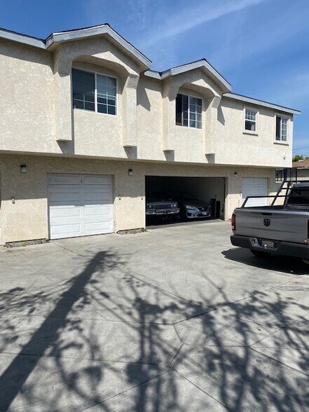 More Photos Of 6633 1/4 Pine Ave, Bell Apartments For Sale