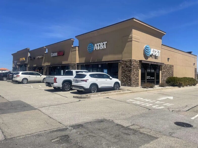 More Photos Of 187 N Pioneer Rd, Fond Du Lac General Retail For Lease