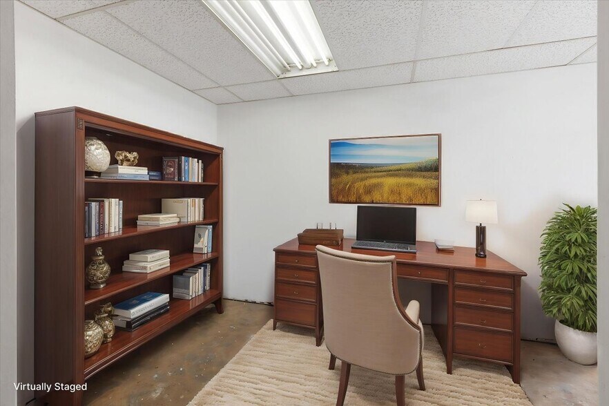 More Photos Of 239 W Washington Ave, Escondido General Retail For Sale