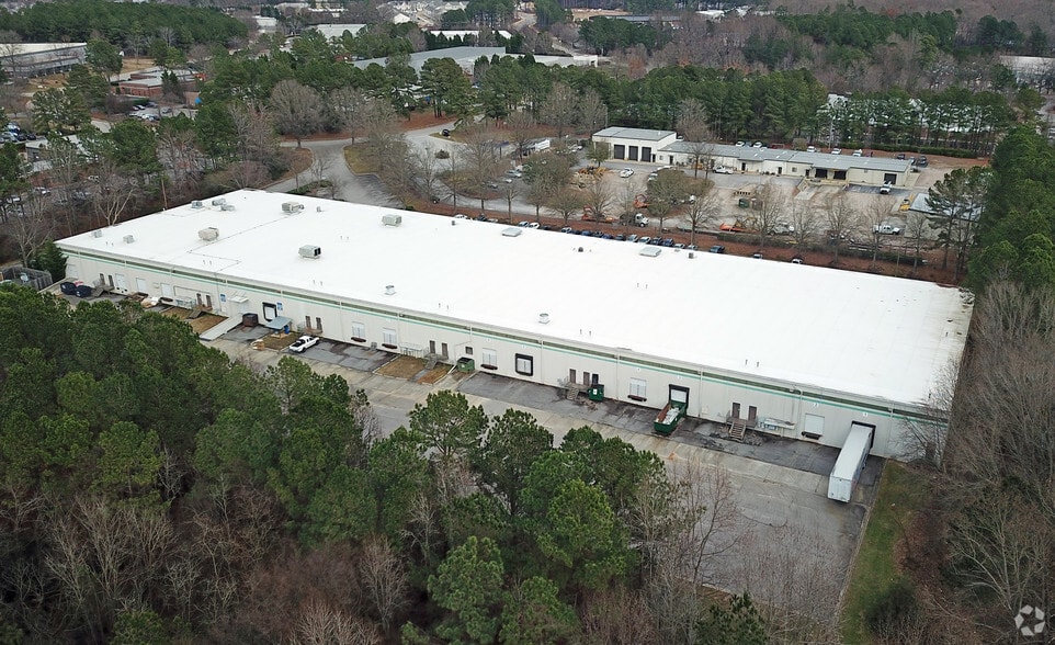More Photos Of 2708 Discovery Dr, Raleigh Warehouse For Lease