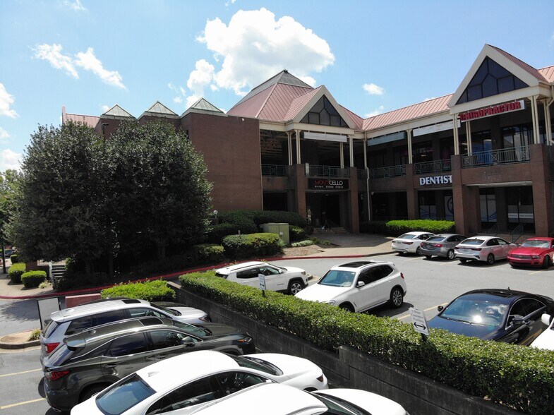 More Photos Of 2000 Powers Ferry Rd SE, Marietta Office For Sale