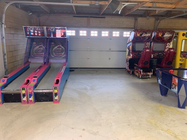 More Photos Of 4800 Massillon Rd, North Canton Sports And Entertainment For Sale