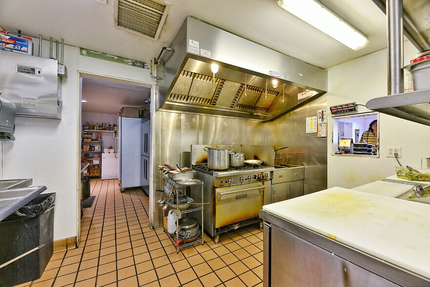 More Photos Of 1213 W Main St, Medford Restaurant For Sale