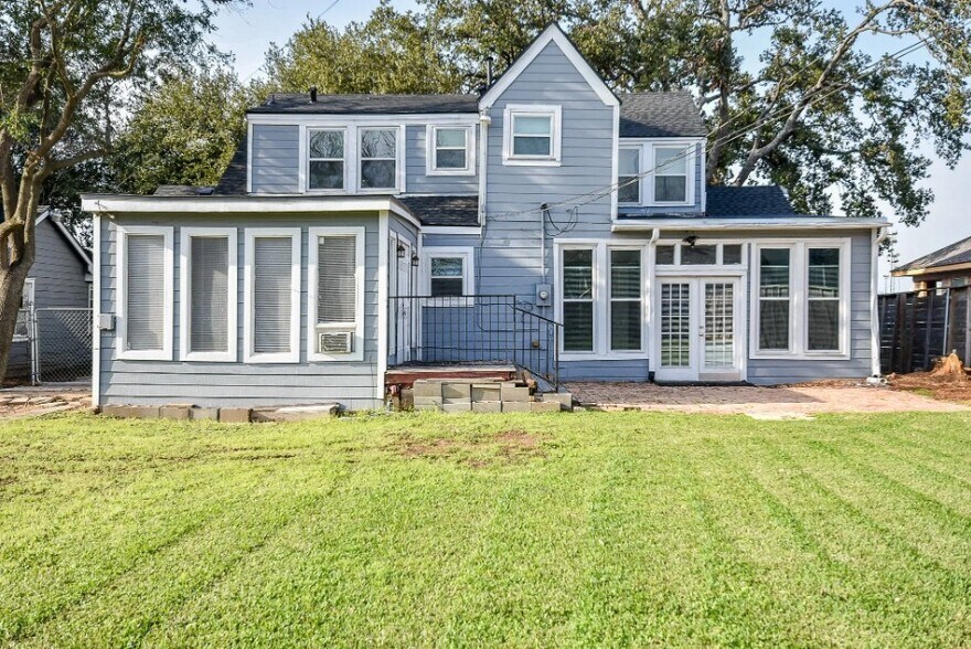 More Photos Of 4916 Old Spanish Trl, Houston Flex For Lease