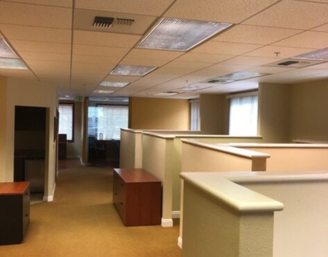 More Photos Of 511 Torrance Blvd, Redondo Beach Office For Lease