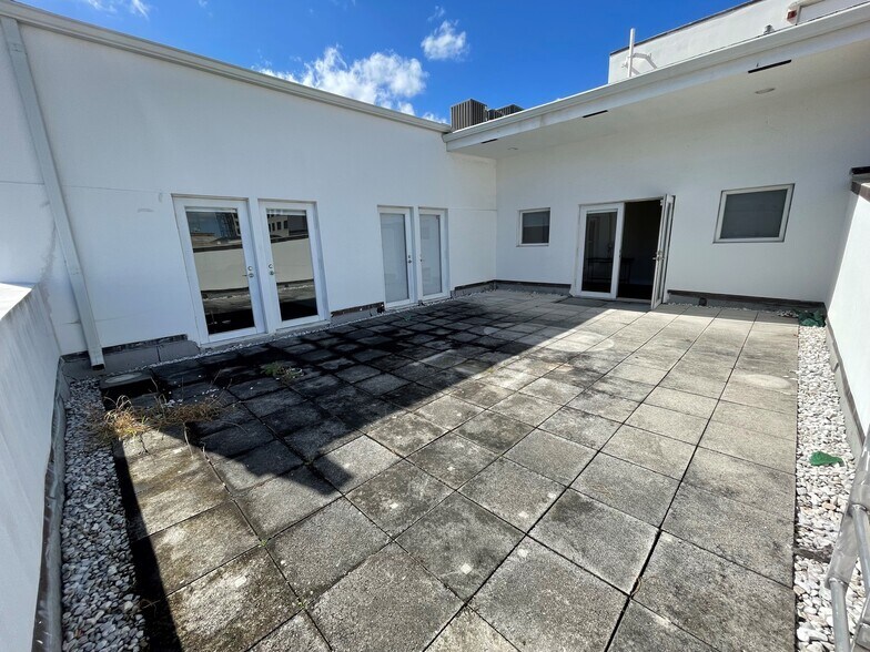 More Photos Of 312 Clematis St, West Palm Beach Loft Creative Space For Sale