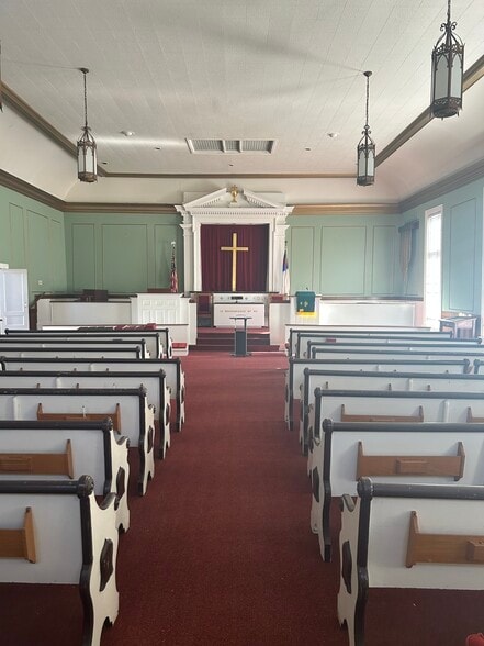 More Photos Of 2720 Fly Rd, Santa Fe Religious Facility For Sale