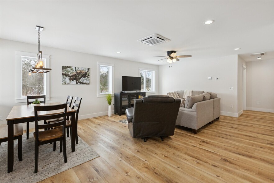 More Photos Of 8370 Lakeview Rd, Alanson Winery Vineyard For Sale