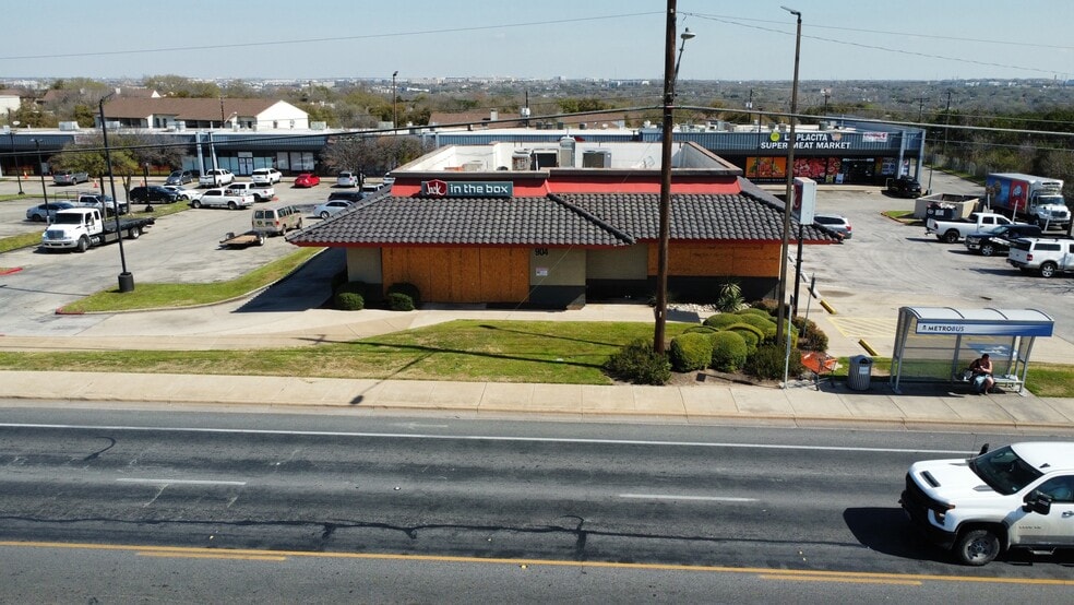 More Photos Of 904 E Braker Ln, Austin Fast Food For Sale