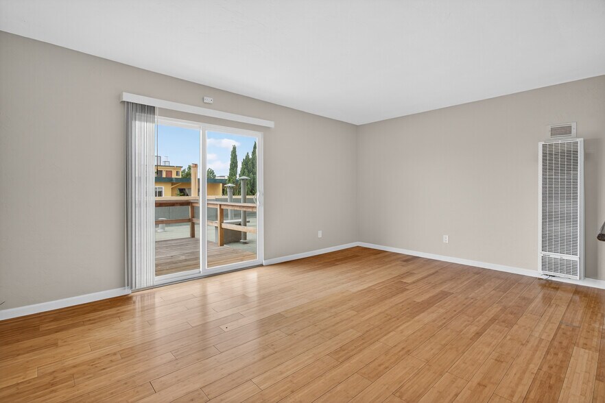 More Photos Of 273 Macarthur Blvd, Oakland Apartments For Sale