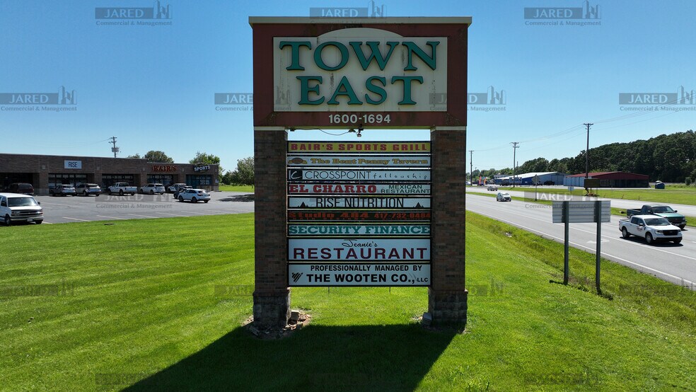 More Photos Of 1600-1694 US Highway 60 E, Republic Storefront Retail Office For Lease