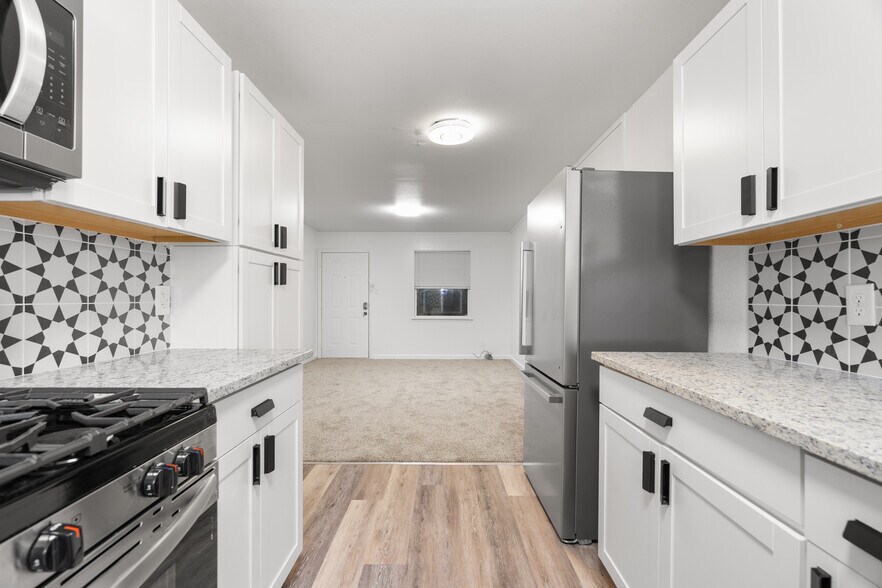 More Photos Of 2404 Louise St, Denton Multifamily For Sale