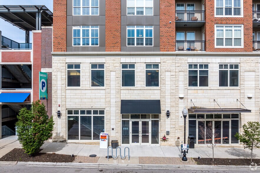More Photos Of 901 New Hampshire St, Lawrence Apartments For Lease