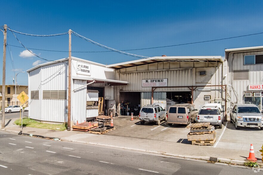 904918 Waiakamilo Rd, Honolulu, HI 96817 Industrial For