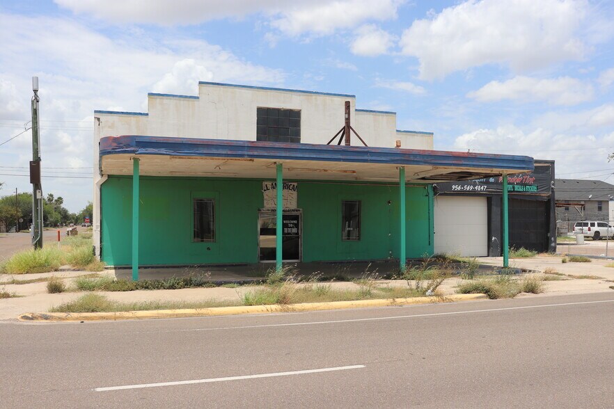More Photos Of 701 N Closner Blvd, Edinburg General Retail For Lease