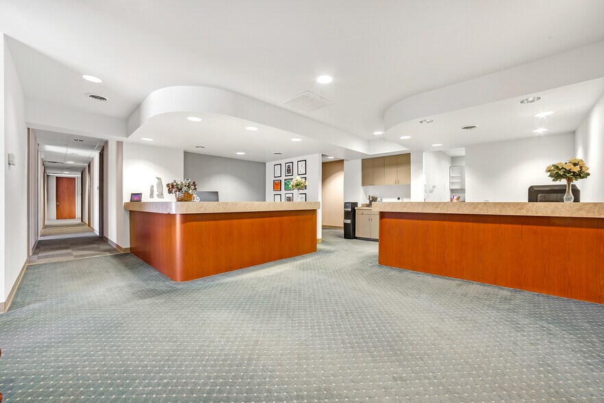 More Photos Of 1007 E Admiral Blvd, Tulsa Manufacturing For Sale