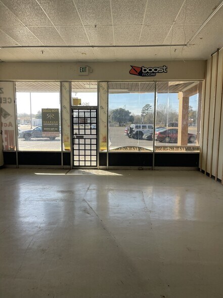 More Photos Of 280 Main St, Baker Unknown For Lease