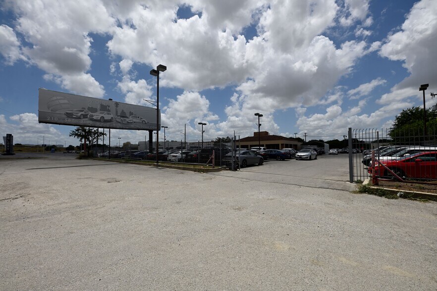 More Photos Of , San Antonio Unknown For Sale