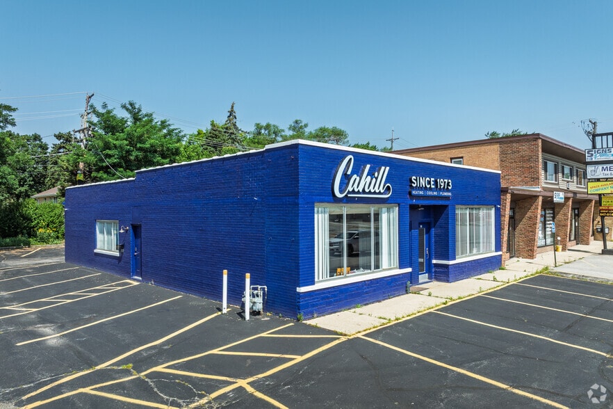Primary Photo Of 108-110 S Northwest Hwy, Palatine General Retail For Sale