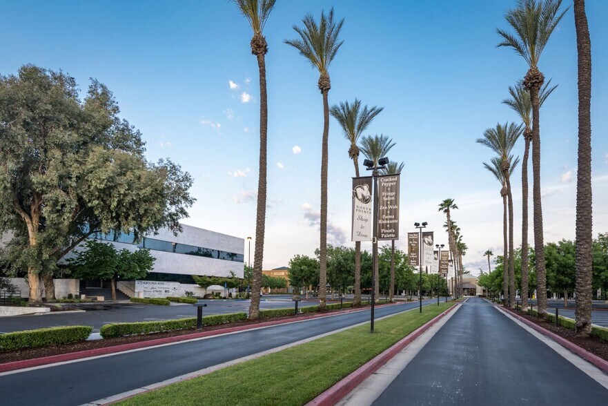 More Photos Of 6795 N Palm Ave, Fresno Unknown For Lease