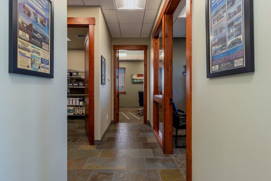 More Photos Of 618 Industrial Ct, Walla Walla Warehouse For Sale