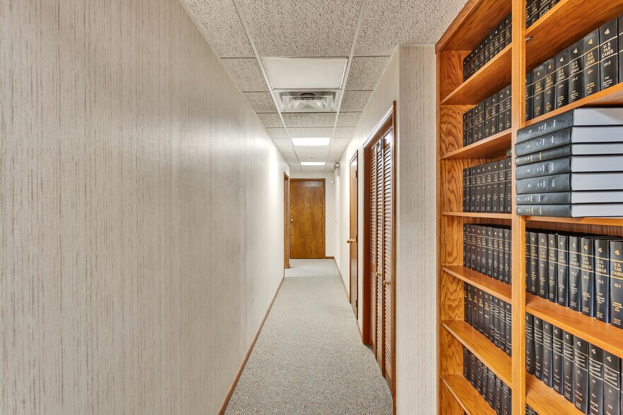 More Photos Of 50 Seco Rd, Monroeville Office For Sale