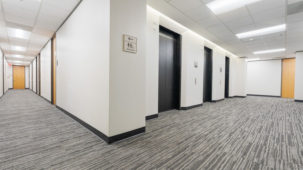 More Photos Of 9101 Lyndon B Johnson Fwy, Dallas Office For Lease