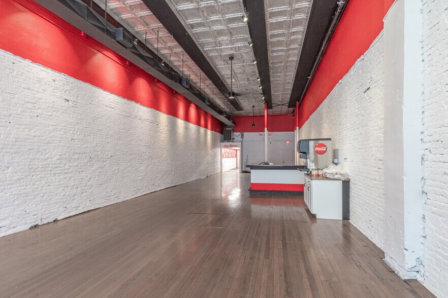 More Photos Of 125 Franklin St, Clarksville Storefront Retail Residential For Sale