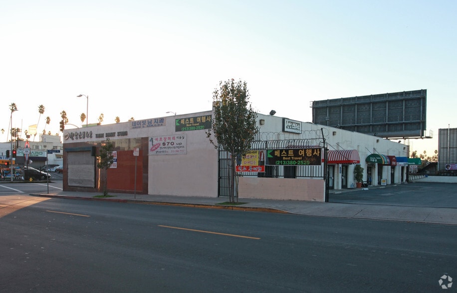 More Photos Of 941 S Vermont Ave, Los Angeles General Retail For Sale