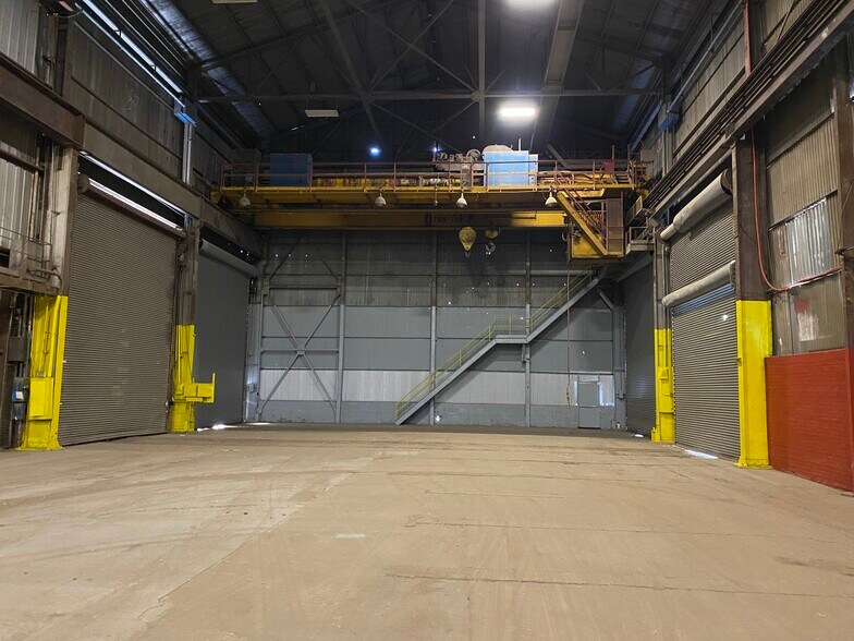 More Photos Of 1101-1501 Loveridge Rd, Pittsburg Unknown For Lease