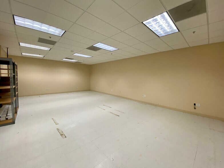 More Photos Of 18705 Madrone Pky, Morgan Hill Research And Development For Lease