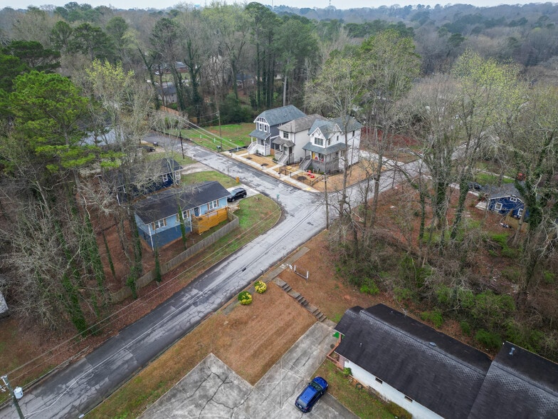 More Photos Of 2766 White Oak Dr, Decatur Religious Facility For Sale