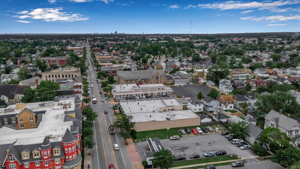 More Photos Of 2958 Delaware Ave, Kenmore Storefront For Lease