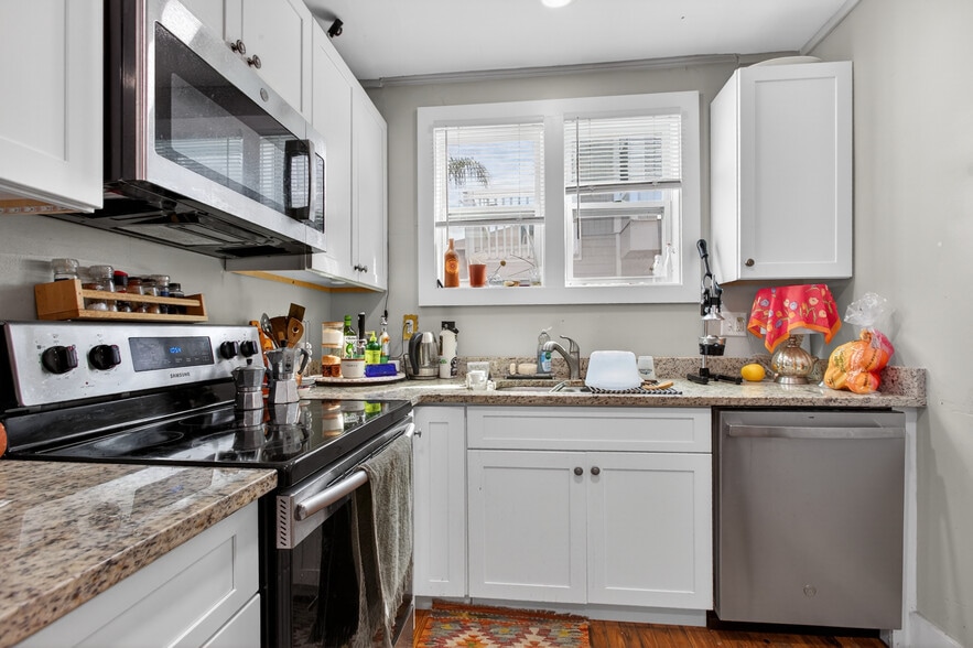 More Photos Of 123 Margaret St, Neptune Beach Multifamily For Sale