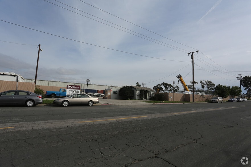 Primary Photo Of 3262 Walnut Ave, Long Beach Land For Lease