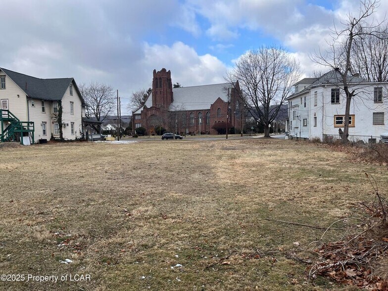 More Photos Of 1031 Wyoming Ave, Forty Fort Land For Sale