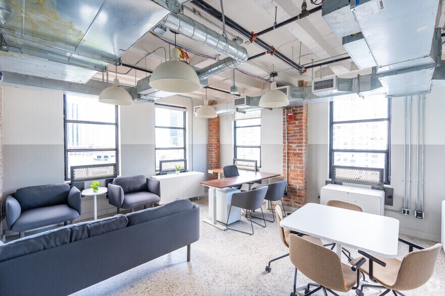 More Photos Of 117 NE 1st Ave, Miami Office For Lease