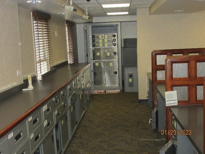 More Photos Of 2712 Nottingham, Trenton Office For Lease