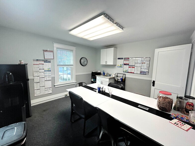 More Photos Of 1529 E Chocolate Ave, Hershey Medical For Lease