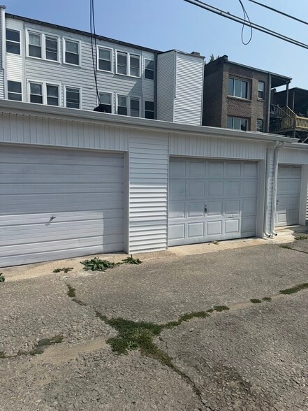 More Photos Of 7530 S Phillips Ave, Chicago Apartments For Sale