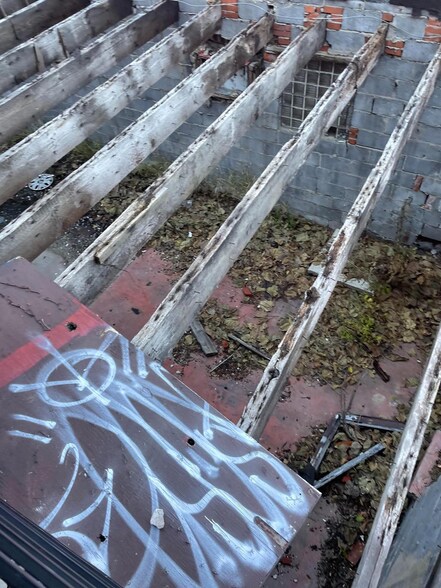 More Photos Of 1101-1111 W Allegheny Ave, Philadelphia Storefront Retail Office For Sale