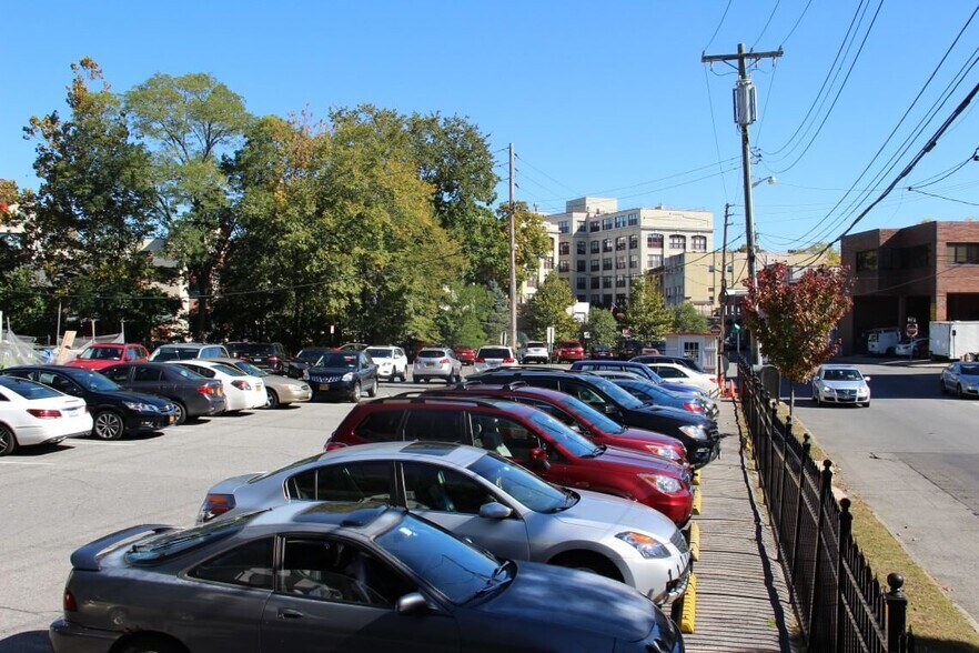 More Photos Of 1 Elm St, Tuckahoe Office For Lease