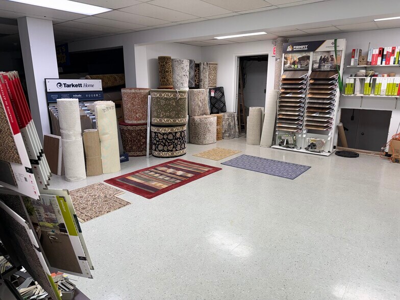 More Photos Of 825 White Plains Rd, Scarsdale Storefront Retail Office For Lease