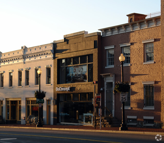 Primary Photo Of 3342 M St NW, Washington Storefront For Lease